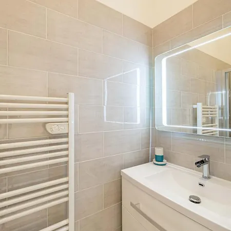 Cmg / Plage Barriere Apartment